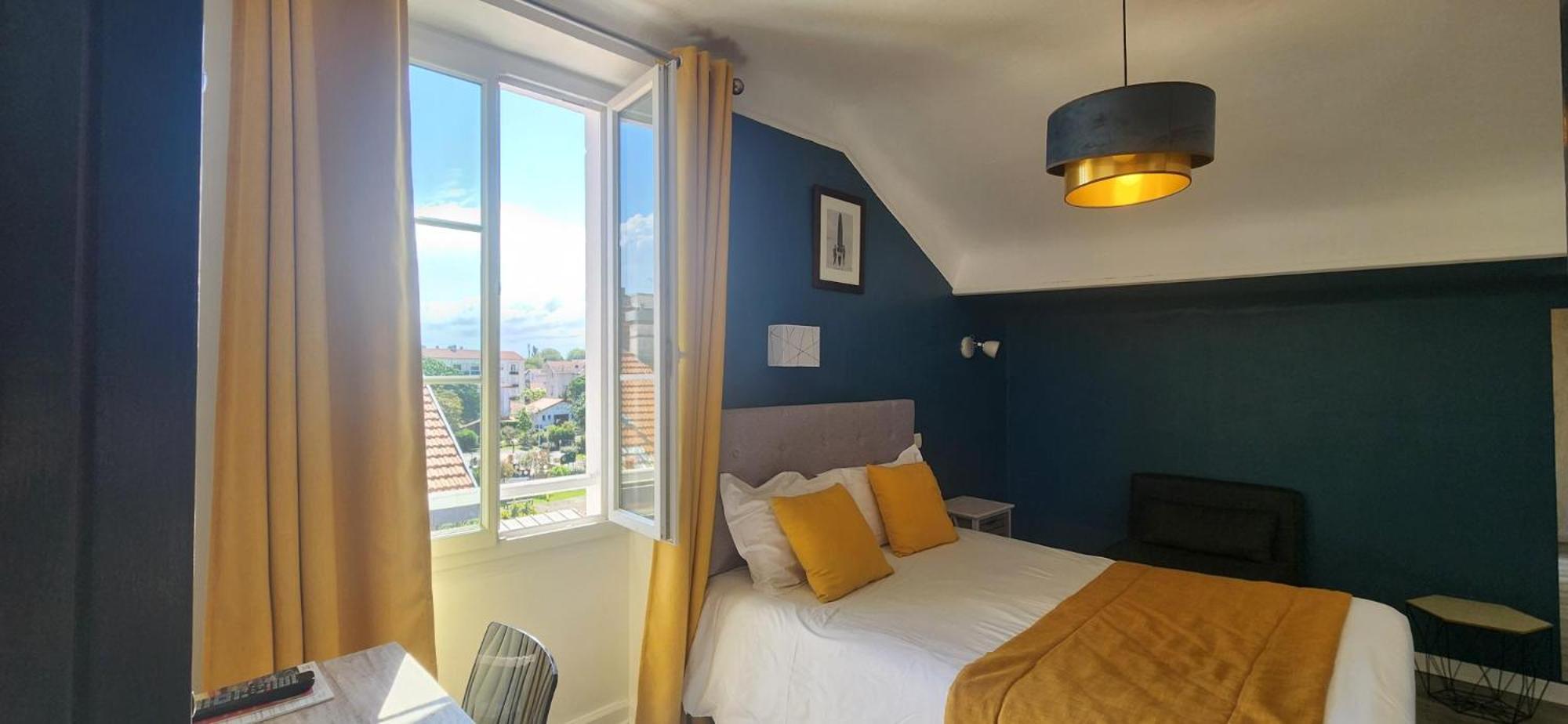 Hotel Parc Mazon-biarritz 2*